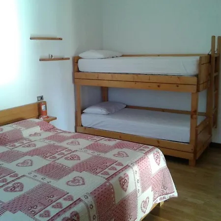 Genzianella Apartment